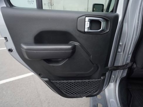 Used 2020 Jeep Wrangler Unlimited Sport S image 15