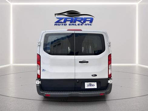 Used 2017 Ford Transit 250 130 Low Roof w/ Exterior Upgrade Package image 5
