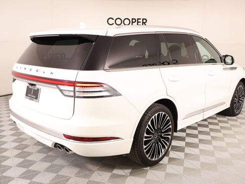 Used 2023 Lincoln Aviator Black Label w/ Dynamic Handling Package AWD/4WD image 23