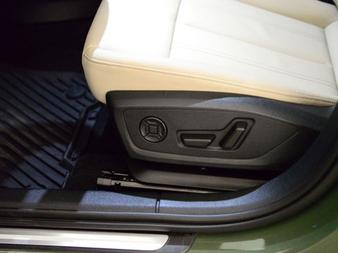 Certified 2025 Audi A3 2.0T Premium w/ Black Optic Package image 25