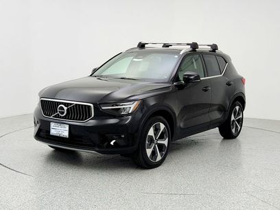 Certified 2023 Volvo XC40 B5 Ultimate w/ Climate Package