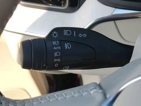 Used 2026 Volvo XC60 B5 Ultra w/ Protection Package Premier image 25