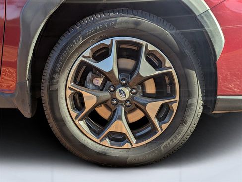 Used 2018 Subaru Crosstrek 2.0i Premium w/ Eyesight System image 11