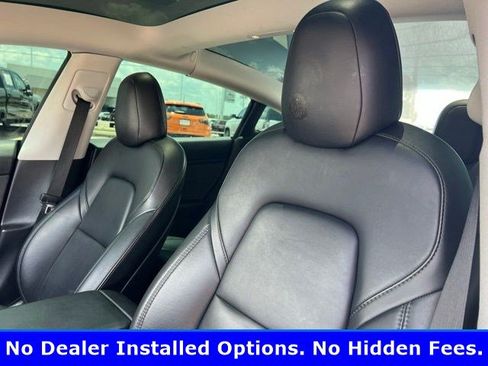 Used 2022 Tesla Model 3 Long Range AWD/4WD image 8