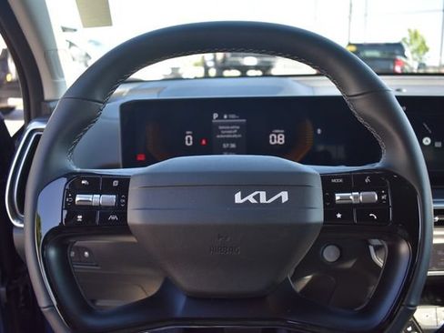 Certified 2026 Kia Sorento EX AWD/4WD image 31