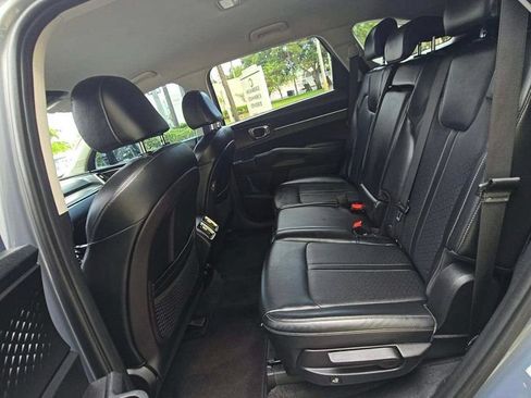 Used 2021 Kia Sorento S FWD image 9