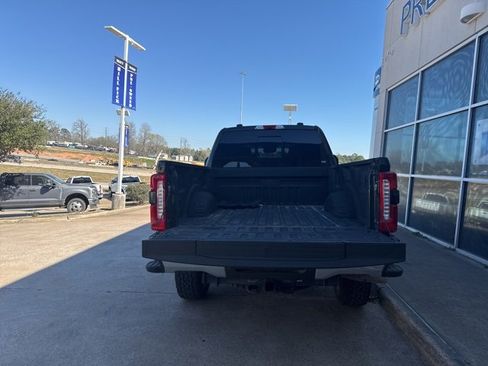 Used 2024 Ford F250 Lariat w/ Lariat Ultimate Package image 7