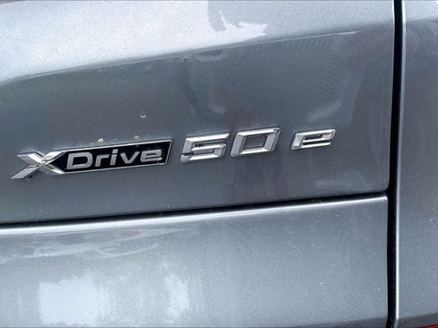 New 2026 BMW X5 xDrive50e w/ M Sport Package AWD/4WD image 15