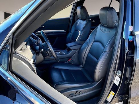 Used 2023 Cadillac XT4 Premium Luxury image 27