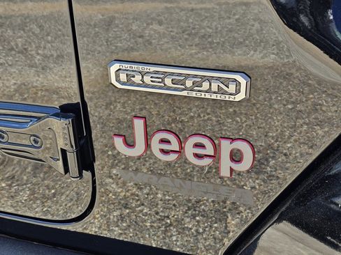 Used 2020 Jeep Wrangler Unlimited Rubicon w/ Quick Order Package 28Y Recon AWD/4WD image 8