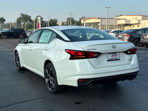 New 2025 Nissan Altima 2.5 SR w/ SR Premium Package image 5
