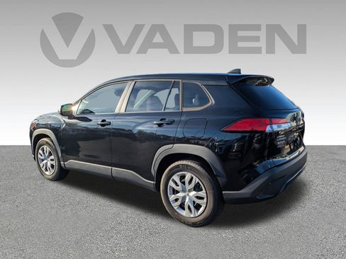 Used 2023 Toyota Corolla Cross L image 26