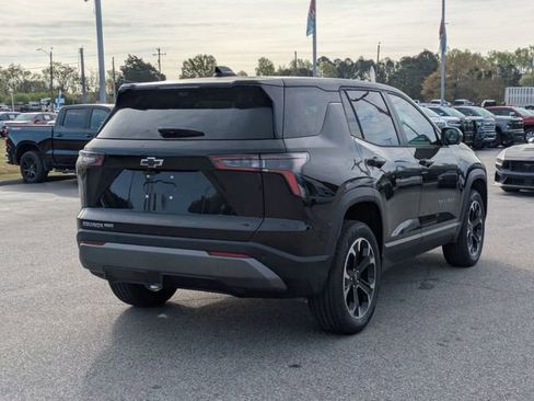 New 2026 Chevrolet Equinox LT AWD/4WD image 3
