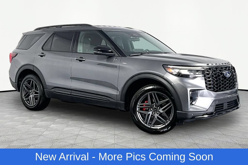 Used 2025 Ford Explorer ST-Line w/ ST-Line Street Pack AWD/4WD image 1