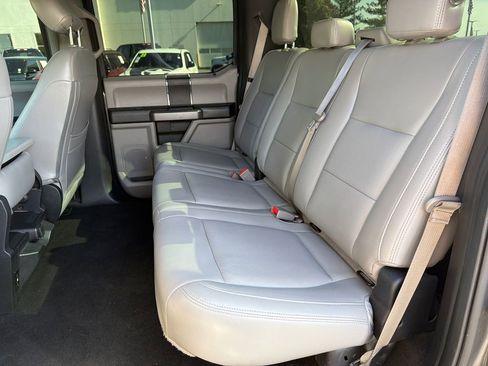 Used 2018 Ford F150 XLT AWD/4WD image 13