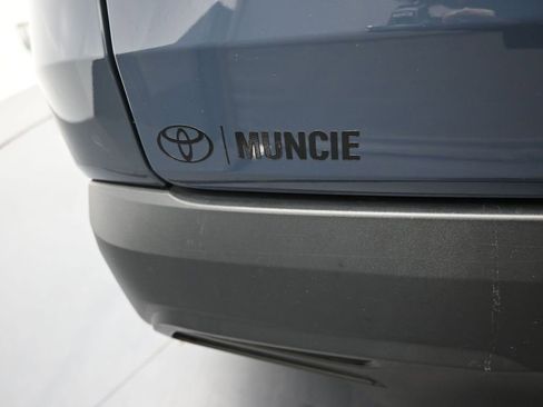 Used 2025 Toyota Grand Highlander AWD image 44