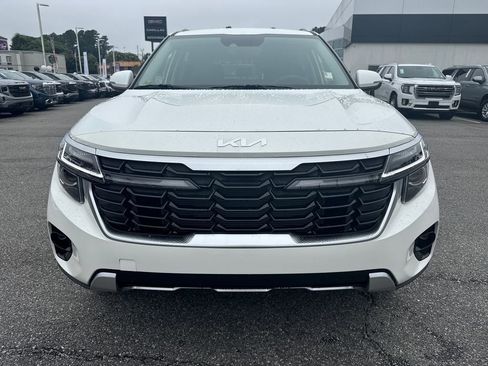 New 2025 Kia Seltos S image 8