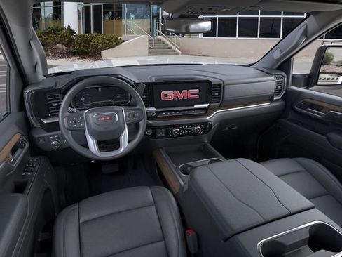 New 2025 GMC Sierra 3500 SLT w/ SLT Premium Package image 16