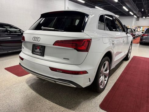 Used 2021 Audi Q5 Prestige w/ Prestige Package AWD/4WD image 14