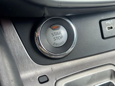 Used 2023 Nissan Murano SV FWD image 21