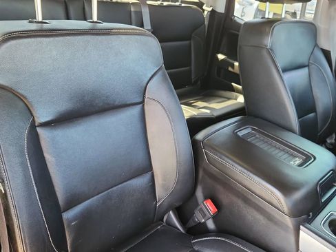 Used 2017 Chevrolet Silverado 1500 LTZ Z71 w/ LTZ Plus Package AWD/4WD image 17