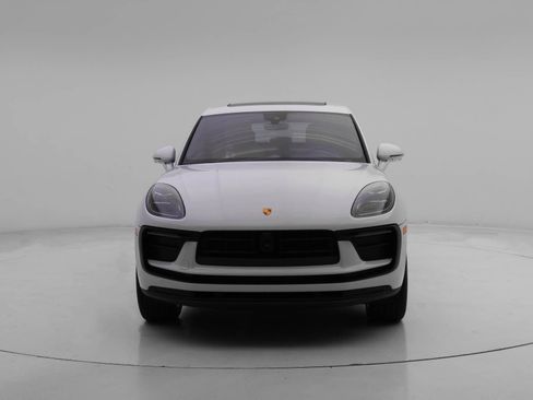 Used 2026 Porsche Macan AWD/4WD image 11