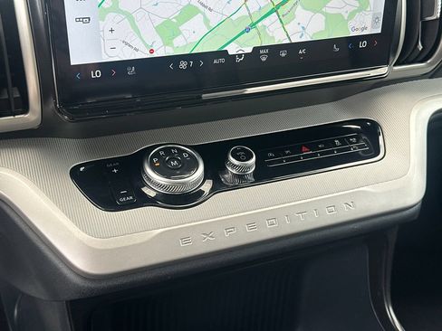 Certified 2025 Ford Expedition Active RWD image 33