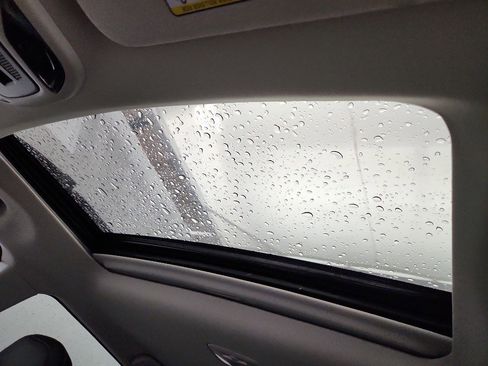 Certified 2025 Subaru Outback Onyx Edition image 29