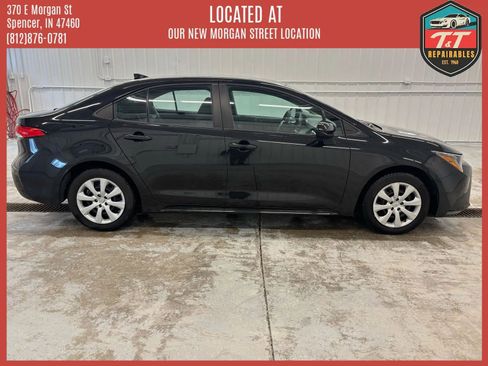 Used 2022 Toyota Corolla LE image 10
