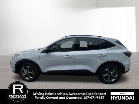 Used 2026 Ford Escape ST-Line image 10