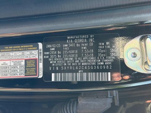 Used 2025 Kia Sorento S w/ Panoramic Sunroof Package FWD image 25