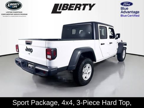 Used 2023 Jeep Gladiator Sport image 7