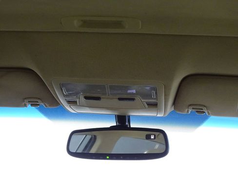 Used 2015 Toyota Avalon XLE Touring image 28