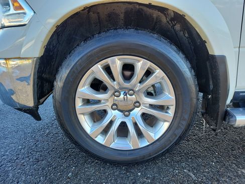 Used 2017 RAM 1500 Laramie Longhorn image 12