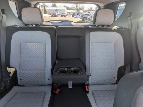 Used 2024 Chevrolet Equinox LS w/ LS Convenience Package image 16