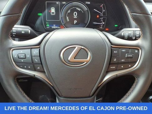 Used 2021 Lexus UX 250h w/ Accessory Package (Z1) AWD/4WD image 9