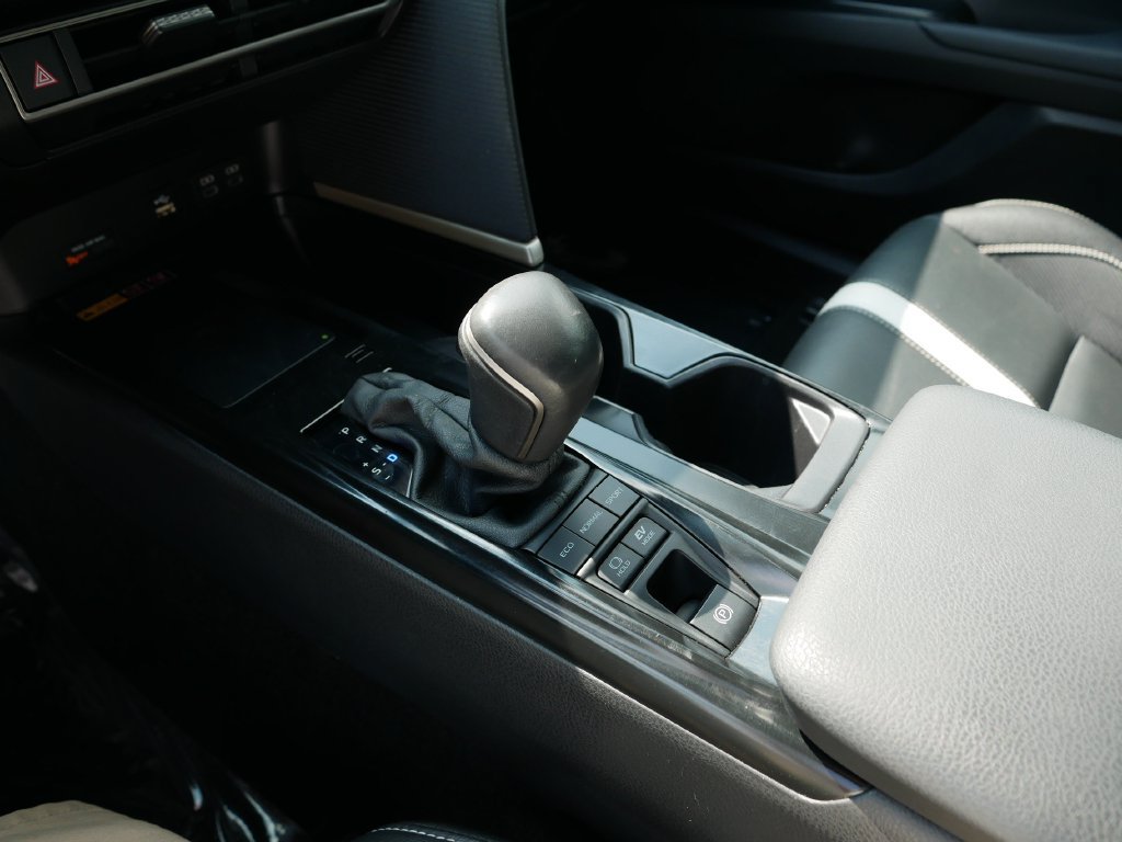 Used 2025 Toyota Camry SE FWD image 22
