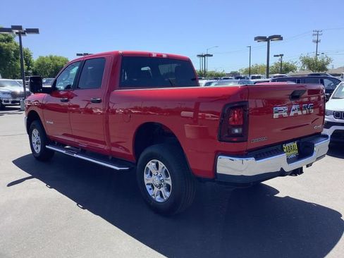 Used 2026 RAM 2500 Big Horn AWD/4WD image 20