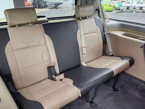 Used 2013 Nissan Armada Platinum w/ Platinum Reserve Pkg image 8