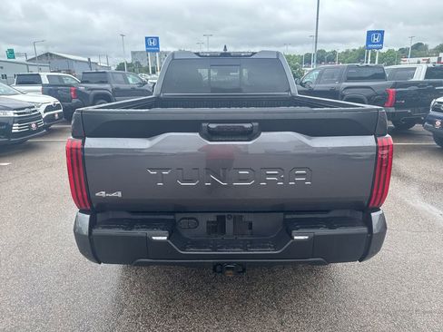Used 2023 Toyota Tundra SR5 w/ SR5 Convenience Package AWD/4WD image 6