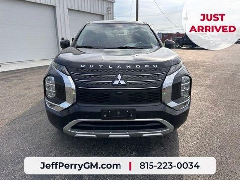Used 2022 Mitsubishi Outlander SE AWD/4WD image 10