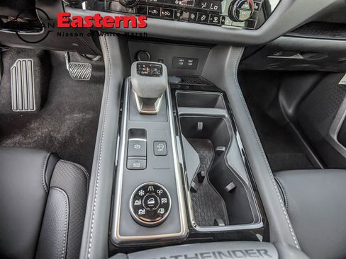 New 2026 Nissan Pathfinder SL AWD/4WD image 13