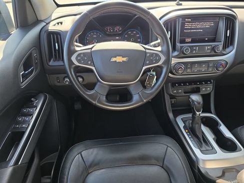 Used 2022 Chevrolet Colorado ZR2 w/ ZR2 Dusk Special Edition AWD/4WD image 13