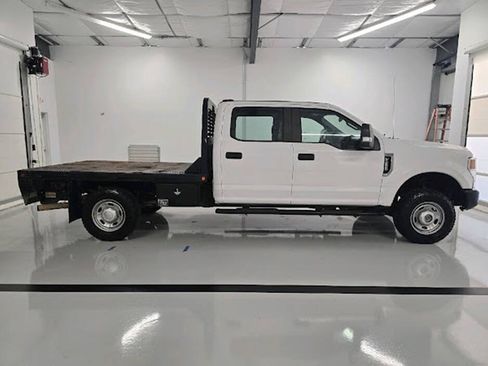 Used 2020 Ford F250 XL w/ Power Equipment Group AWD/4WD image 8