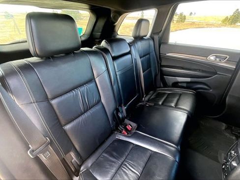 Used 2014 Jeep Grand Cherokee Limited image 25