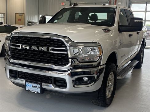 Used 2024 RAM 2500 Big Horn w/ Off Road Package image 7