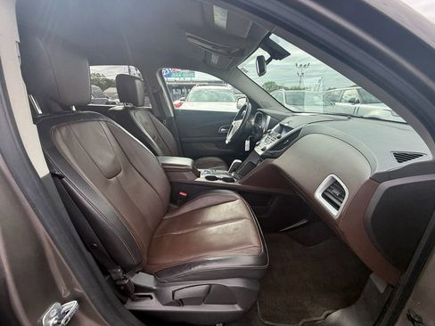Used 2010 Chevrolet Equinox LT image 23
