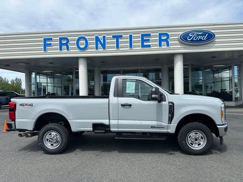 Used 2025 Ford F250 XL w/ 360-Degree Camera Package AWD/4WD image 1