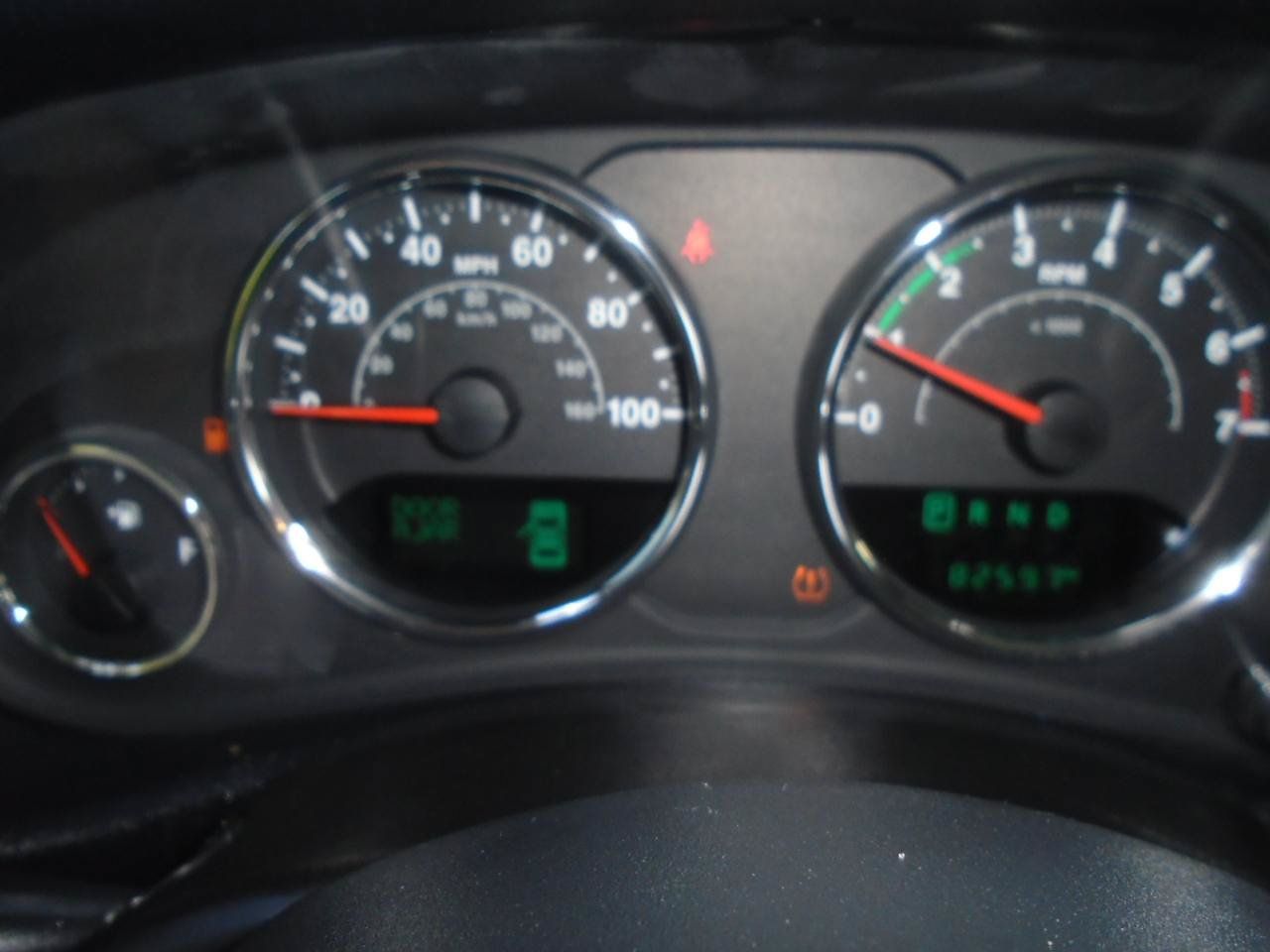 Used 2015 Jeep Wrangler Unlimited Sport w/ Quick Order Package 24S AWD/4WD image 12
