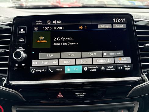 Used 2025 Honda Ridgeline Black Edition image 12